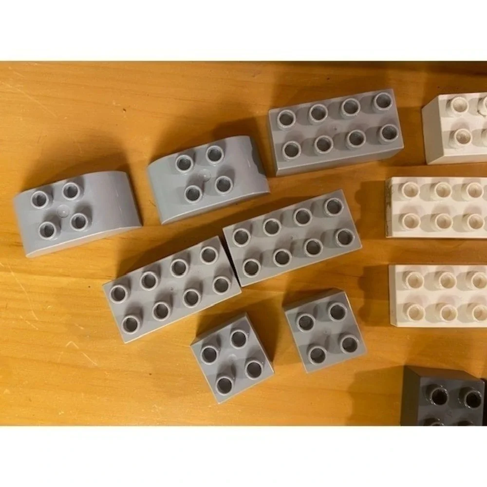 Lego Duplo Mixed Building Block Lot White Black Grey Bricks Plates 23 Pieces